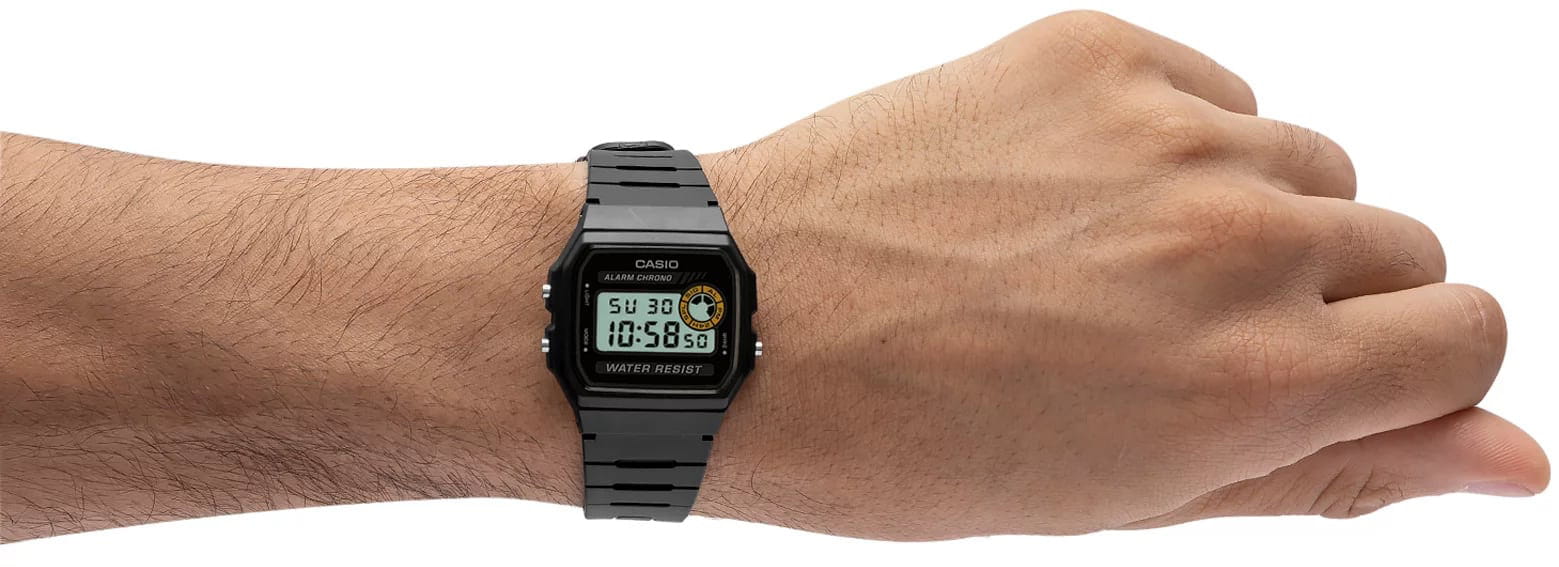 Casio Casio Collection F-94WA-8D , наручные мужские часы фото под углом
