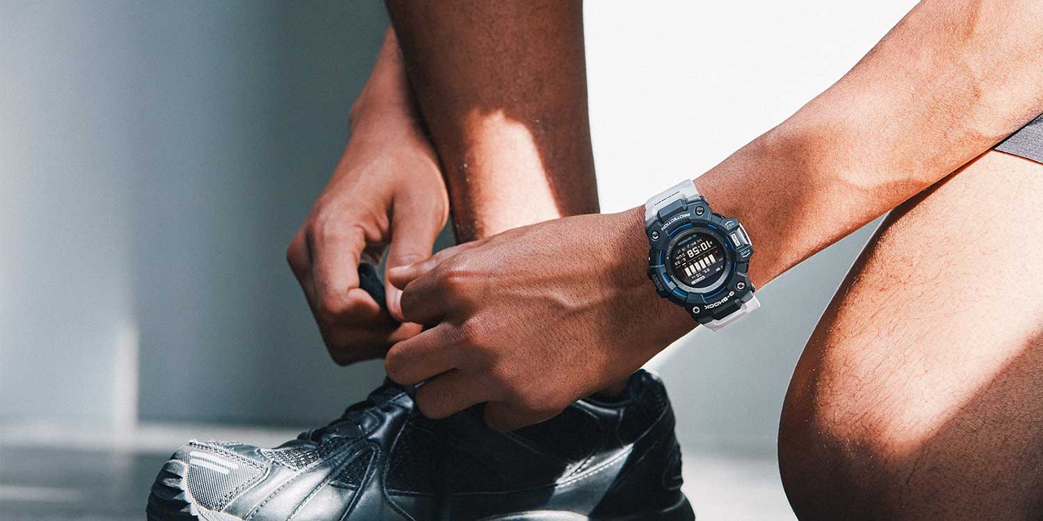 Casio Casio G-Shock GBD-H1000-1A7 G-SQUAD, наручные мужские часы фото под углом