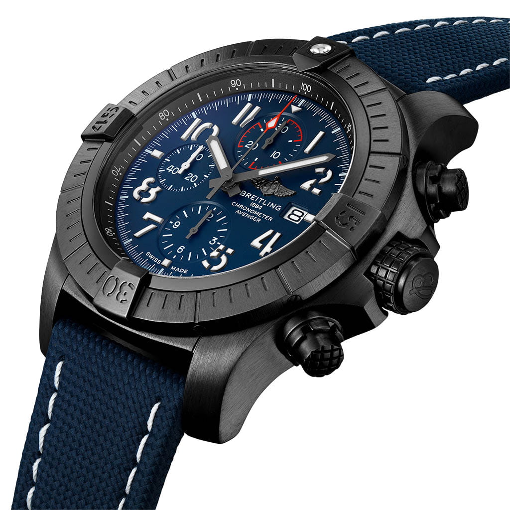 Breitling Breitling Super Avenger Chronograph 48 Night Mission V13375101C1X1 , наручные мужские часы фото под углом