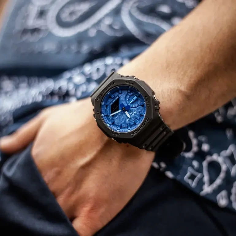 Casio Casio G-Shock GA-2100BP-1A GA-2100, наручные мужские часы фото под углом