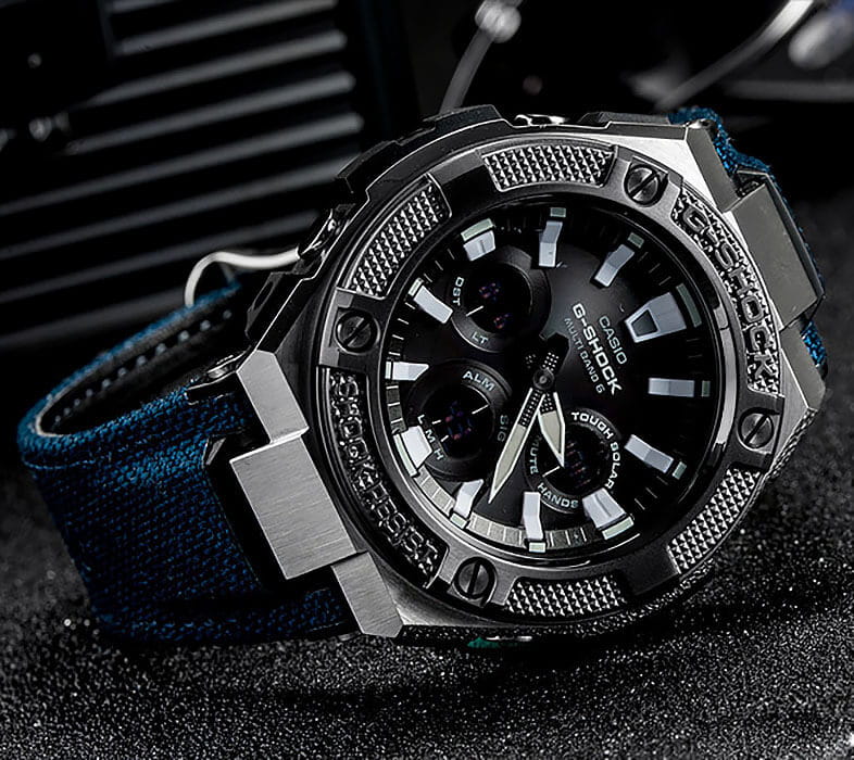 Casio Casio G-Shock GST-W330AC-2A, g-shock япония мужские часы на браслете кожа + нейлон боковой вид