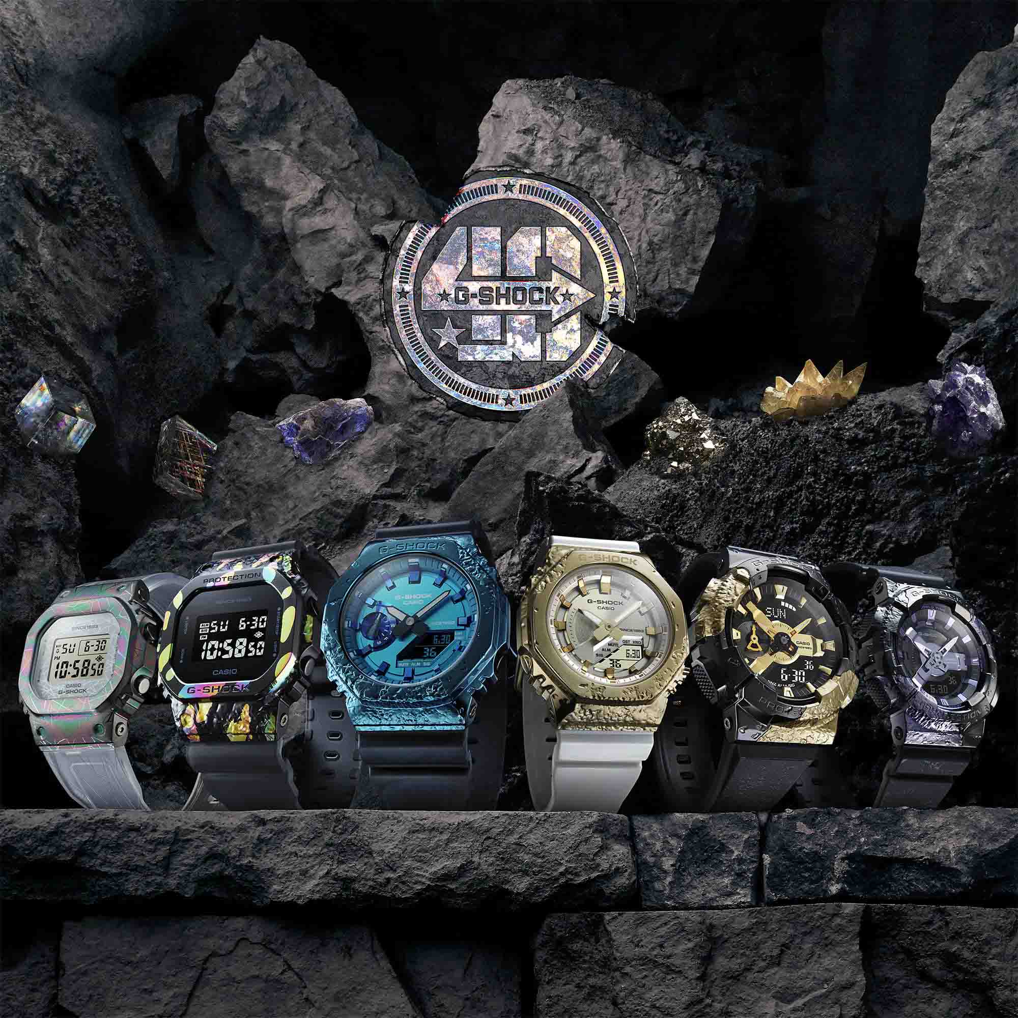 Casio Casio G-Shock GM-5640GEM-1DR (GM-5640GEM-1) электронные часы с аксессуарами мужские часы модель GM-5640GEM-1