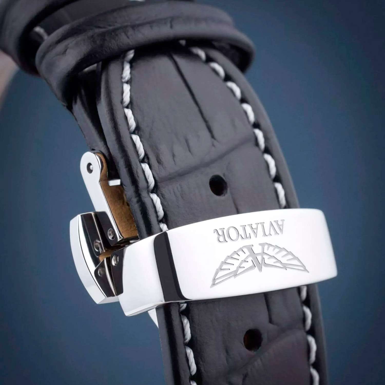 Оригинальные часы Aviator Aviator Douglas Day Date V.3.36.0.284.4 механические калибр механизма av-1000 на базе sellita sw 240-2 общий вид