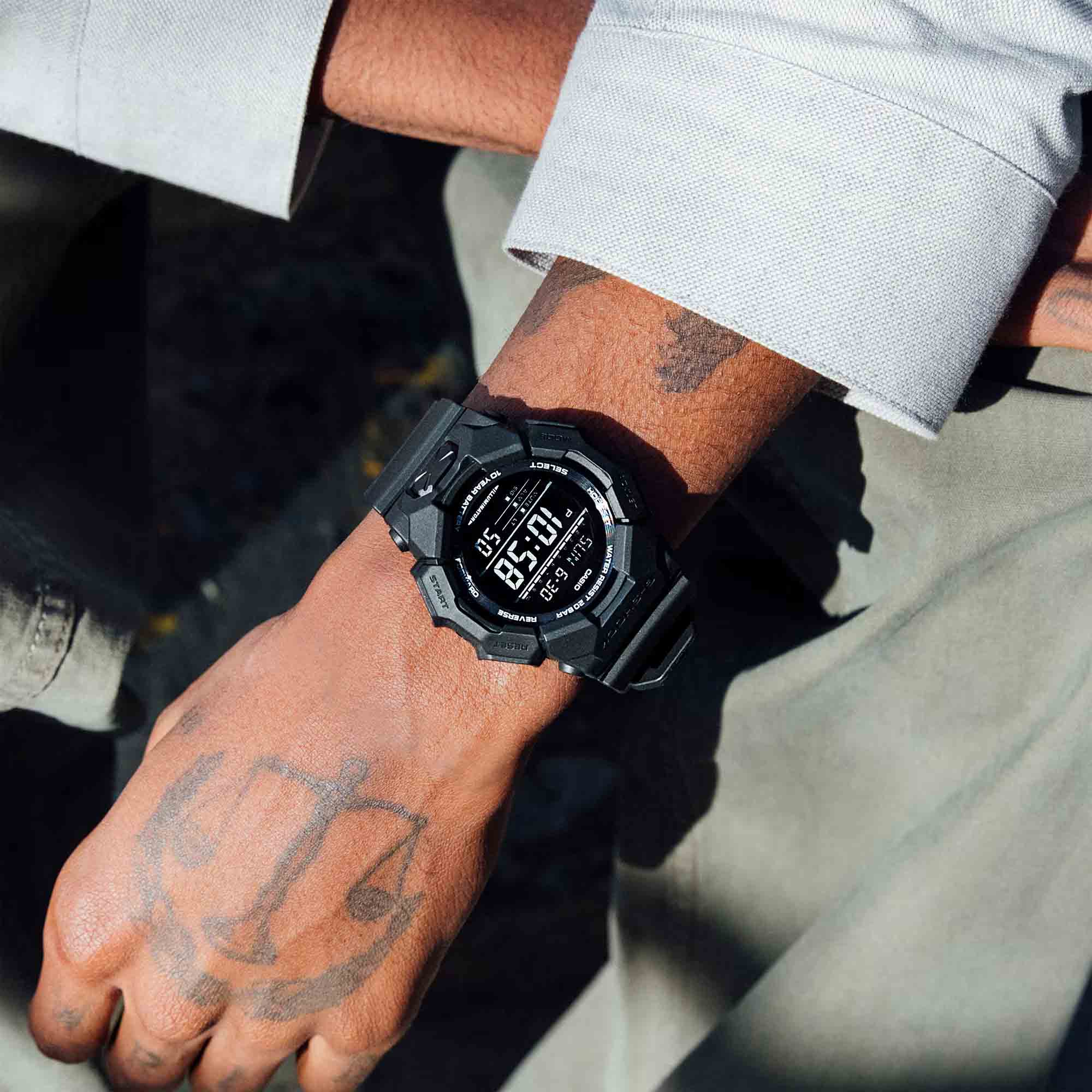 Оригинальные часы Casio Casio G-Shock GD-010-1A1 электронные калибр механизма  общий вид