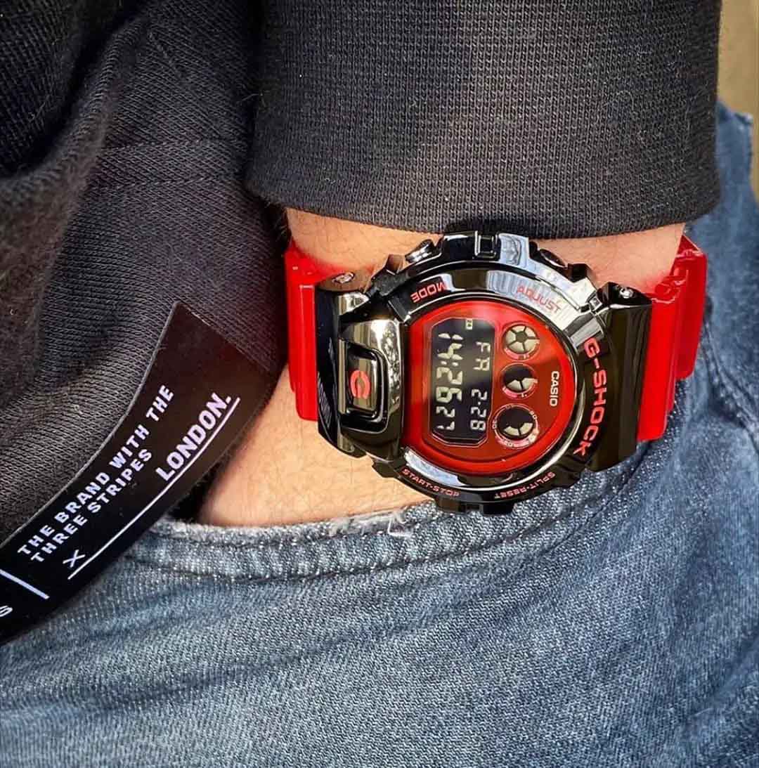 Оригинальные часы Casio Casio G-Shock GM-6900B-4ER электронные калибр механизма  общий вид