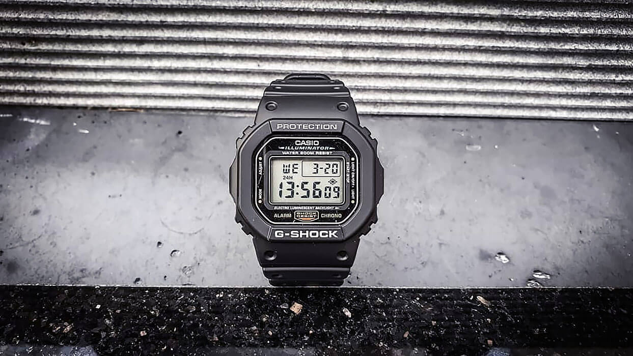 Casio Casio G-Shock DW-5600E-1V DW-5600 - задняя крышка пластик корпуса, япония часы