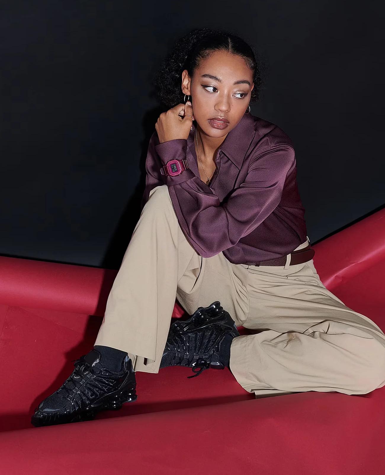 Casio Casio G-Shock GMD-S5600RB-4DR (GMD-S5600RB-4) женские часы розовый циферблат на запястье