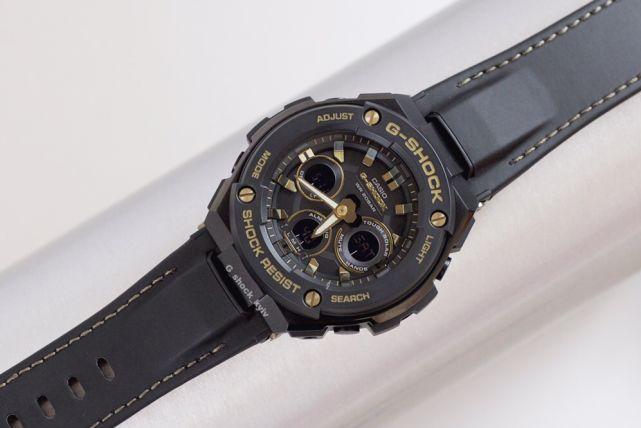 Casio Casio G-Shock GST-S300GL-1A, g-shock япония мужские часы на браслете кожа + текстиль боковой вид
