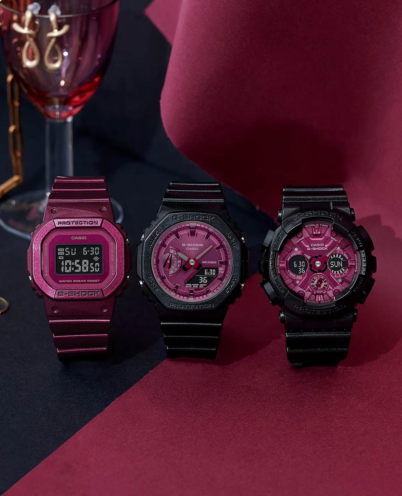 Casio Casio G-Shock GMD-S5600RB-4DR (GMD-S5600RB-4)  - задняя крышка пластик корпуса, япония часы