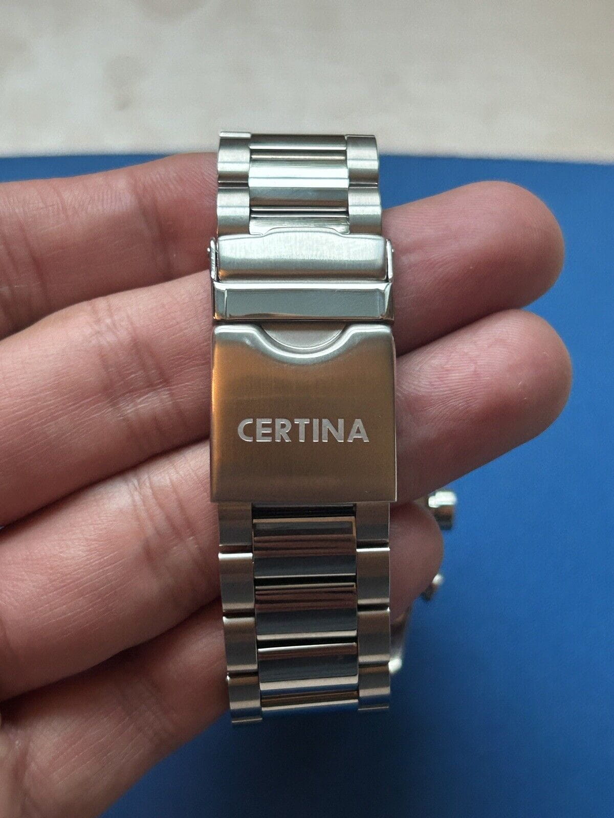 Оригинальные часы Certina Certina DS Multi C020.419.44.082.01 кварцевые калибр механизма  общий вид