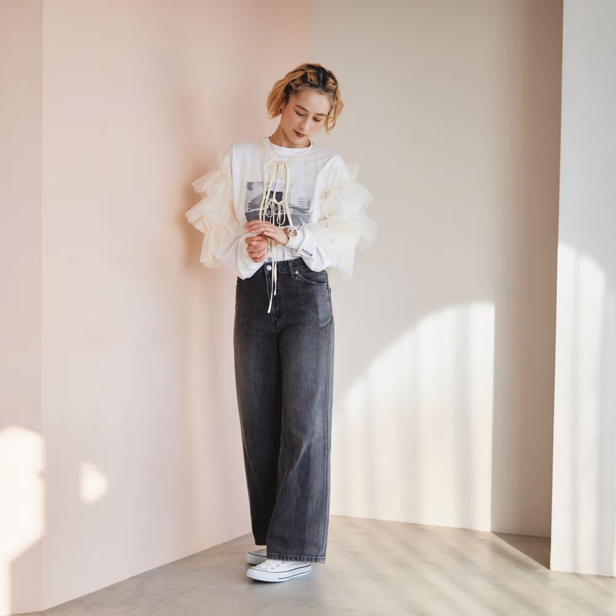 Casio Casio G-Shock GM-S2100CW-7ADR (GM-S2100CW-7A), g-shock япония женские часы на браслете пластик боковой вид