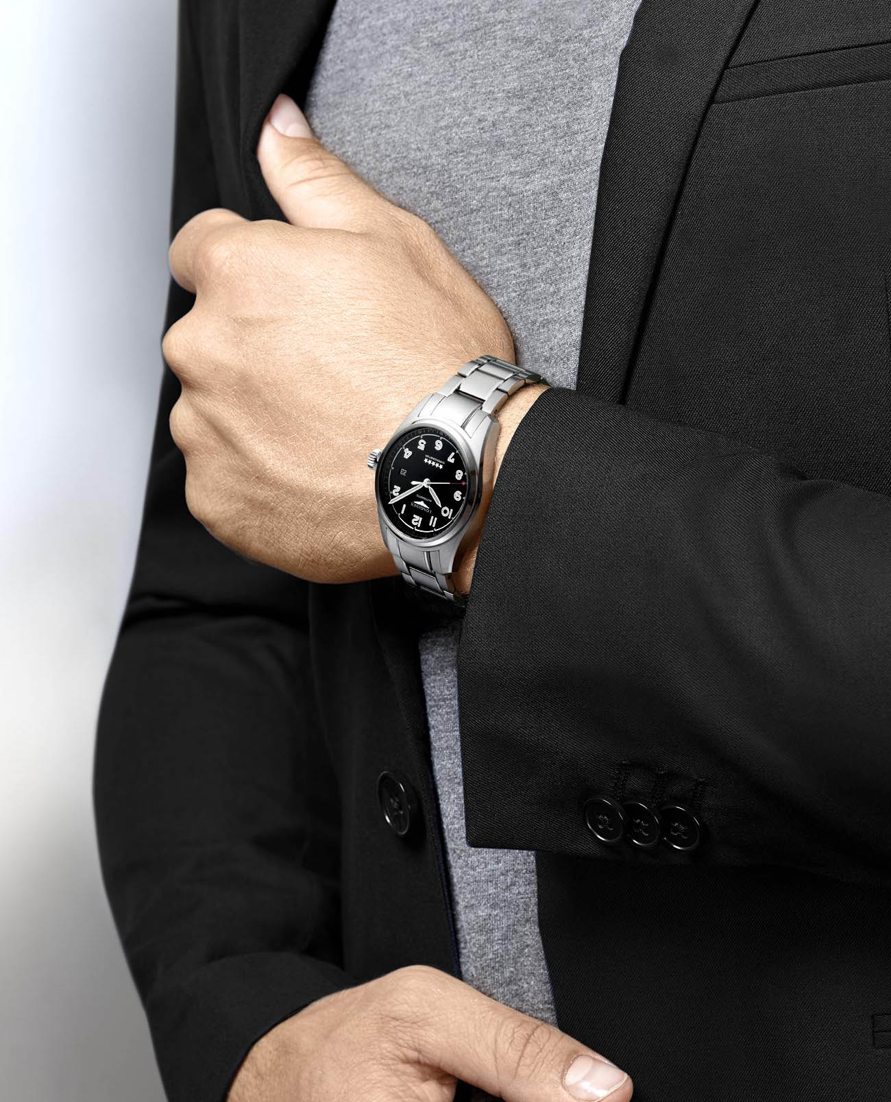 Оригинальные часы Longines Longines Spirit L3.810.4.53.6 механические калибр механизма l888.4 общий вид