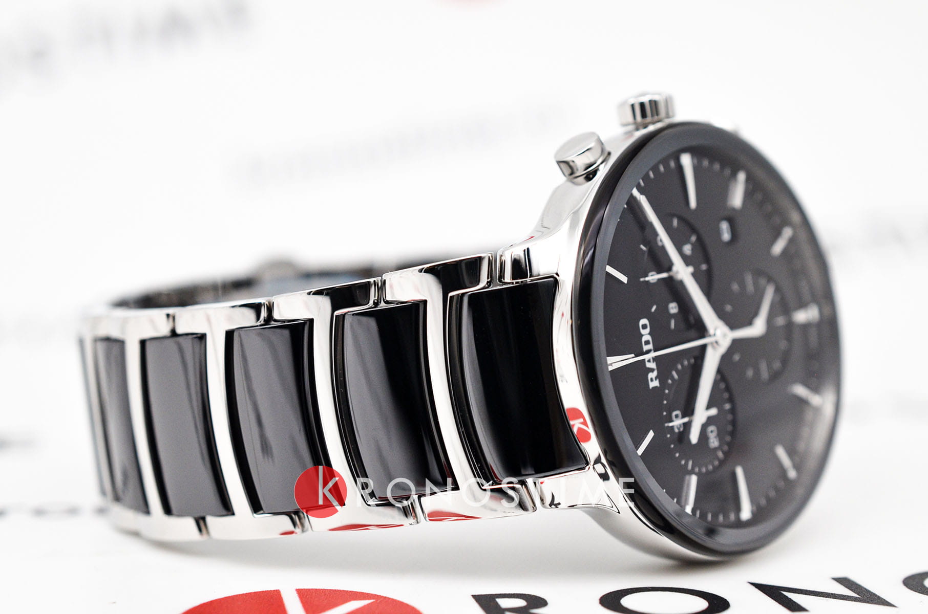 Rado Rado Centrix Chronograph R30210152, centrix швейцария мужские часы на браслете сталь + керамические вставки боковой вид
