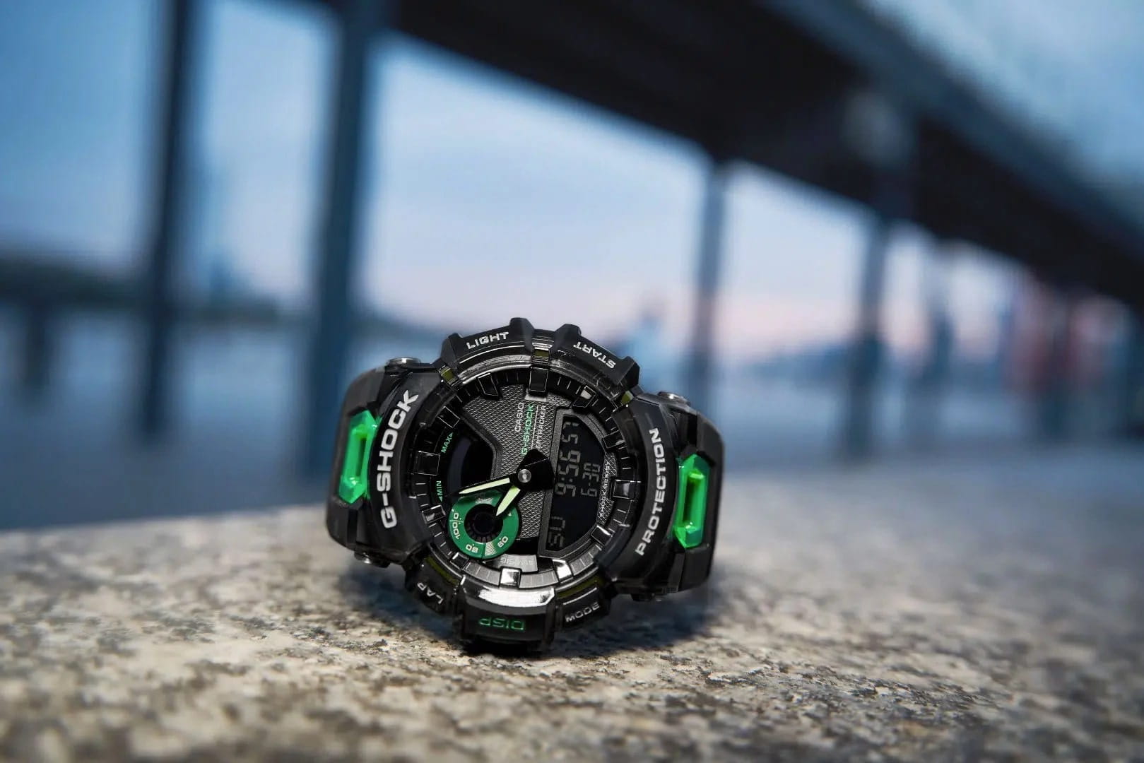 Casio Casio G-Shock GBA-900SM-1A3 G-SQUAD - задняя крышка пластик корпуса, япония часы