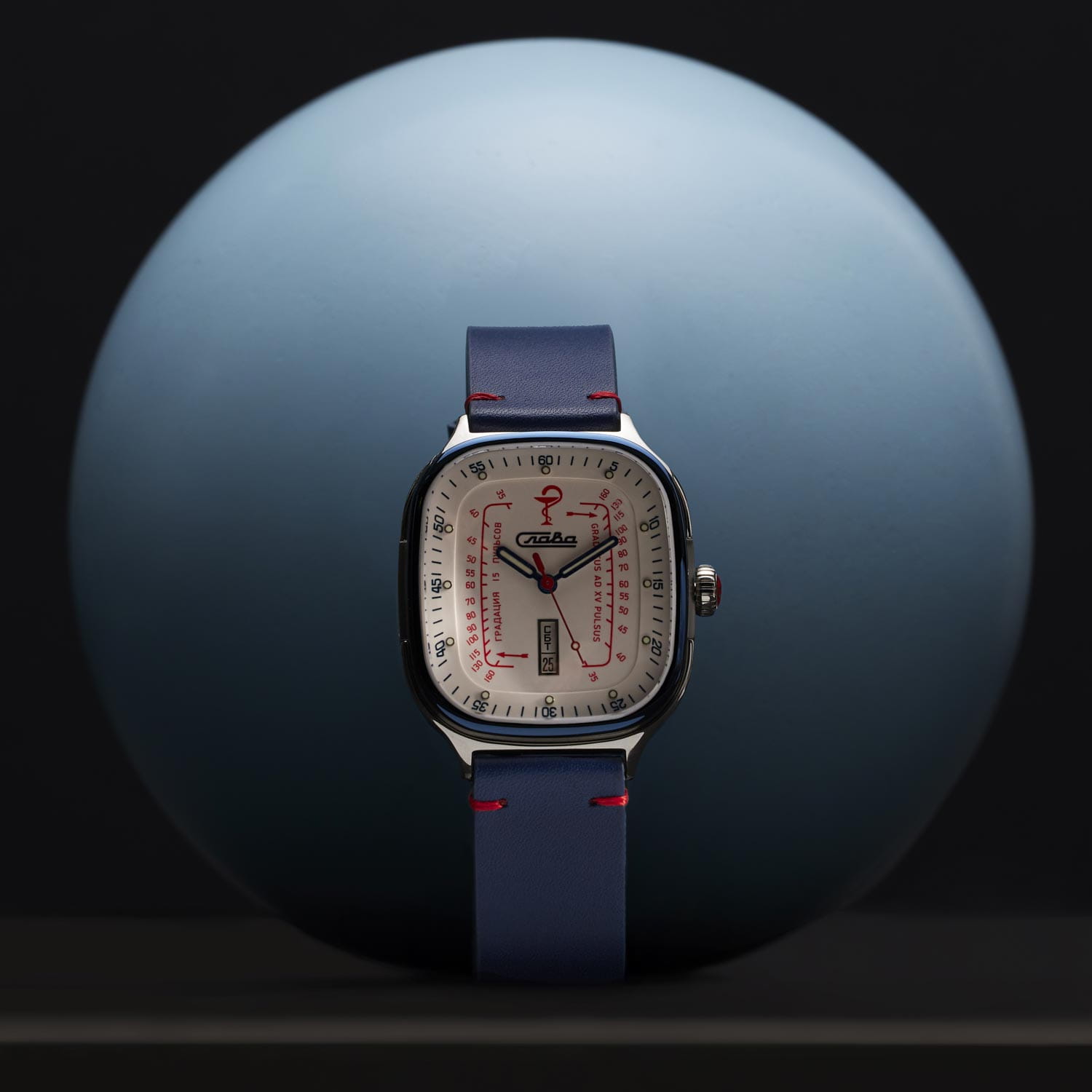 Слава 3267718/300-8205 мужские часы застежка крупным планом