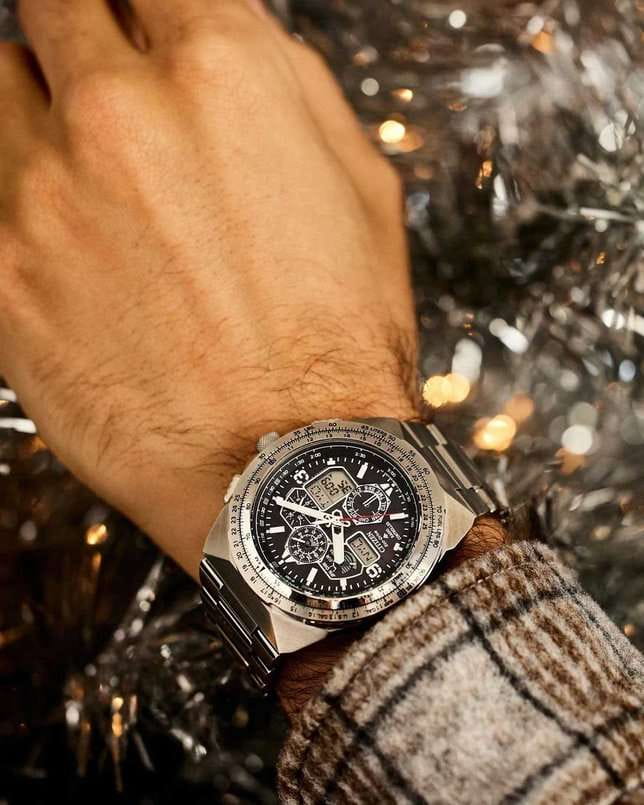 Citizen Citizen Promaster JY8120-58E , наручные мужские часы фото под углом