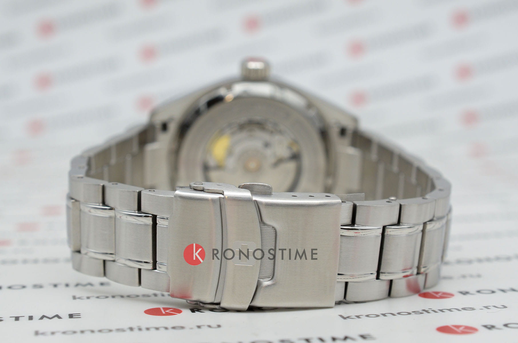 Swiss Military Hanowa Swiss Military Hanowa Majestic Pioneer SMWGL0006203 механические мужские часы часы крупный план серебристый циферблата