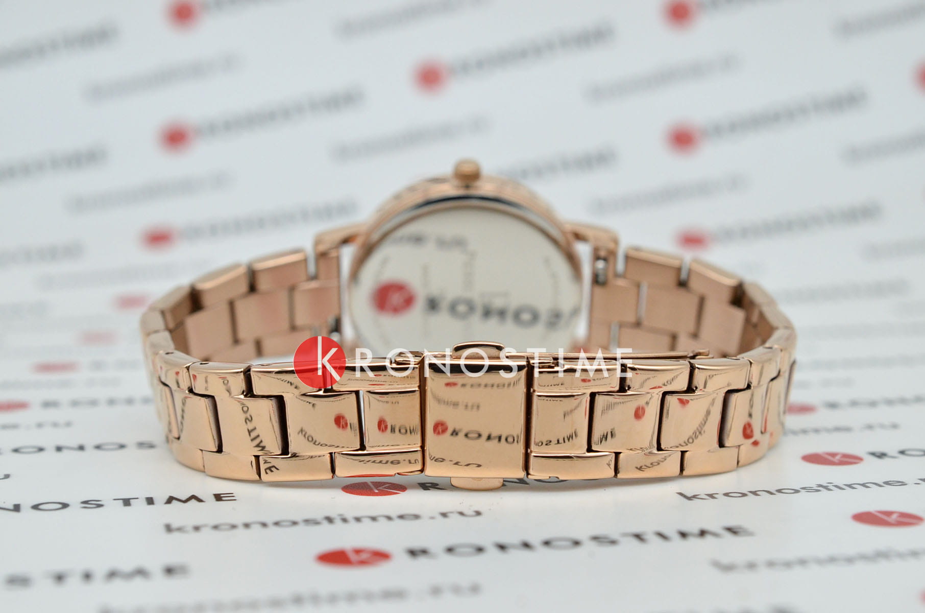 Pierre Lannier 012P988 женские часы застежка крупным планом