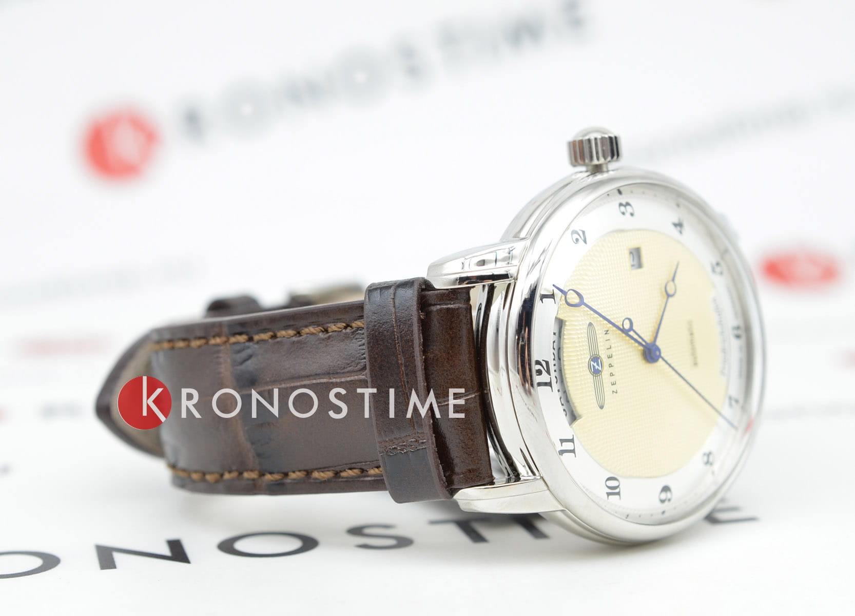 Zeppelin Zeppelin Friedrichshafen ZEP-85625 мужские часы золотой циферблат на запястье