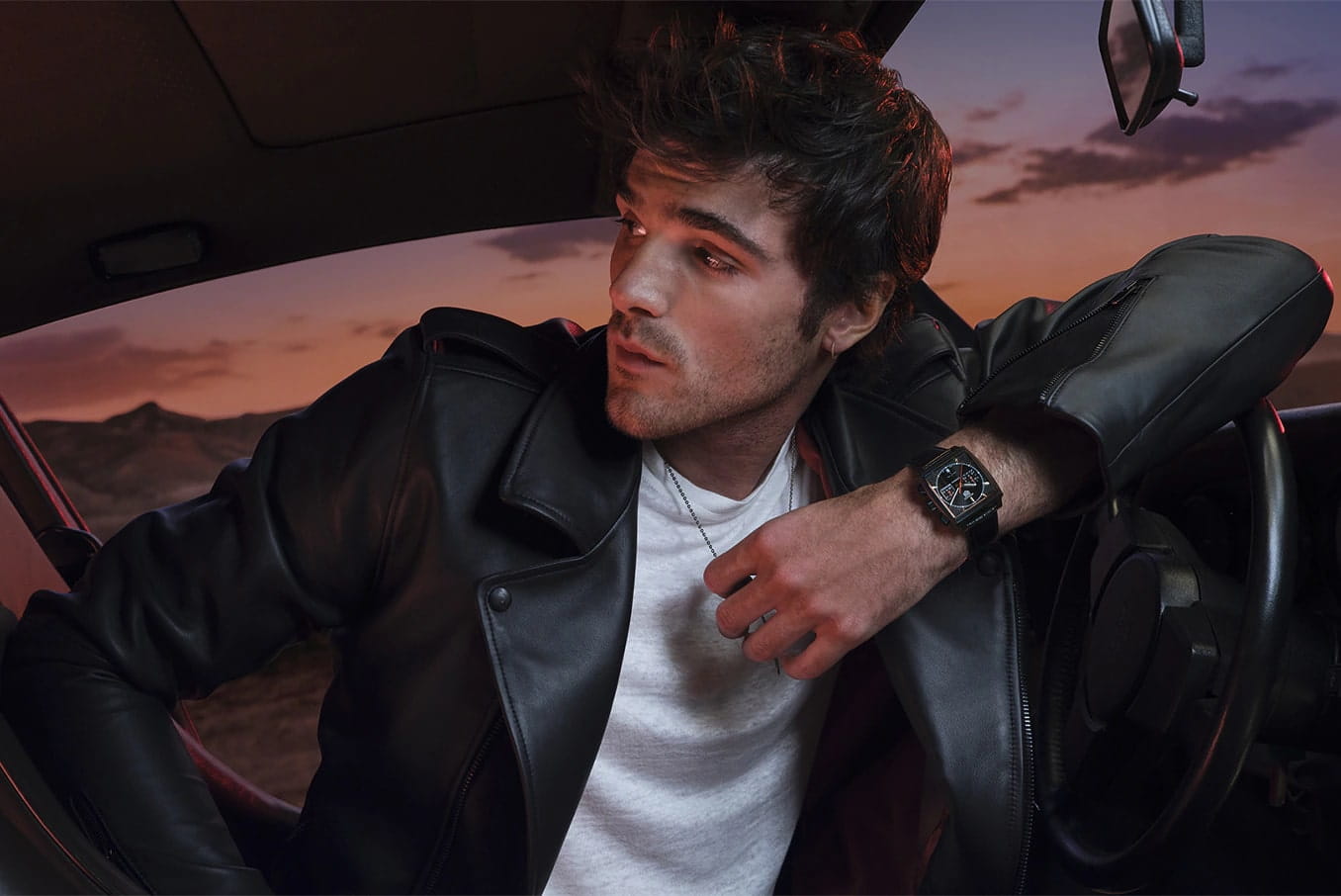 TAG Heuer TAG Heuer Monaco CBL2180.FC6497 , наручные мужские часы фото под углом