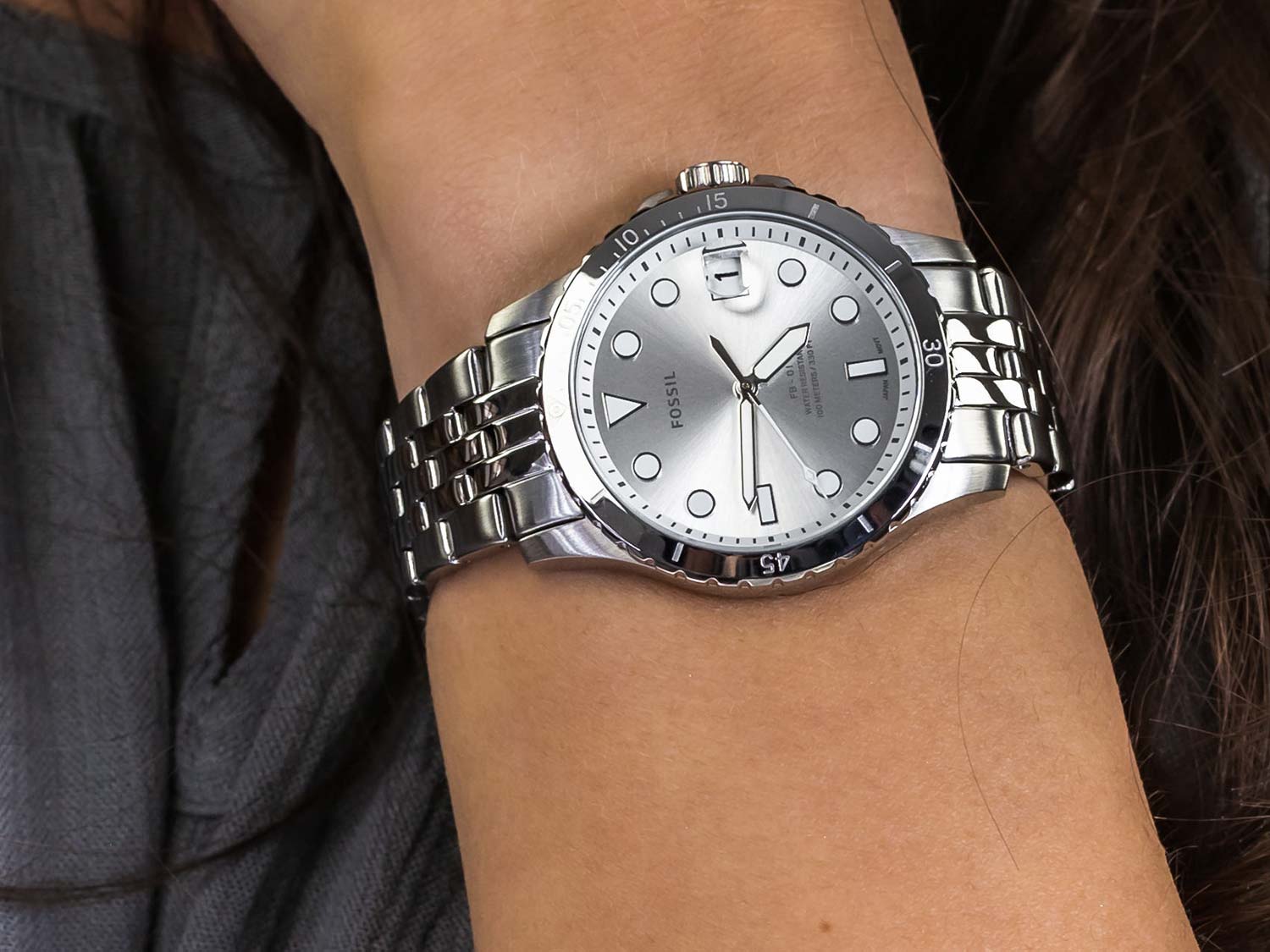 Fossil Fossil Carlie  ES4744  — детали корпуса и нержавеющая сталь