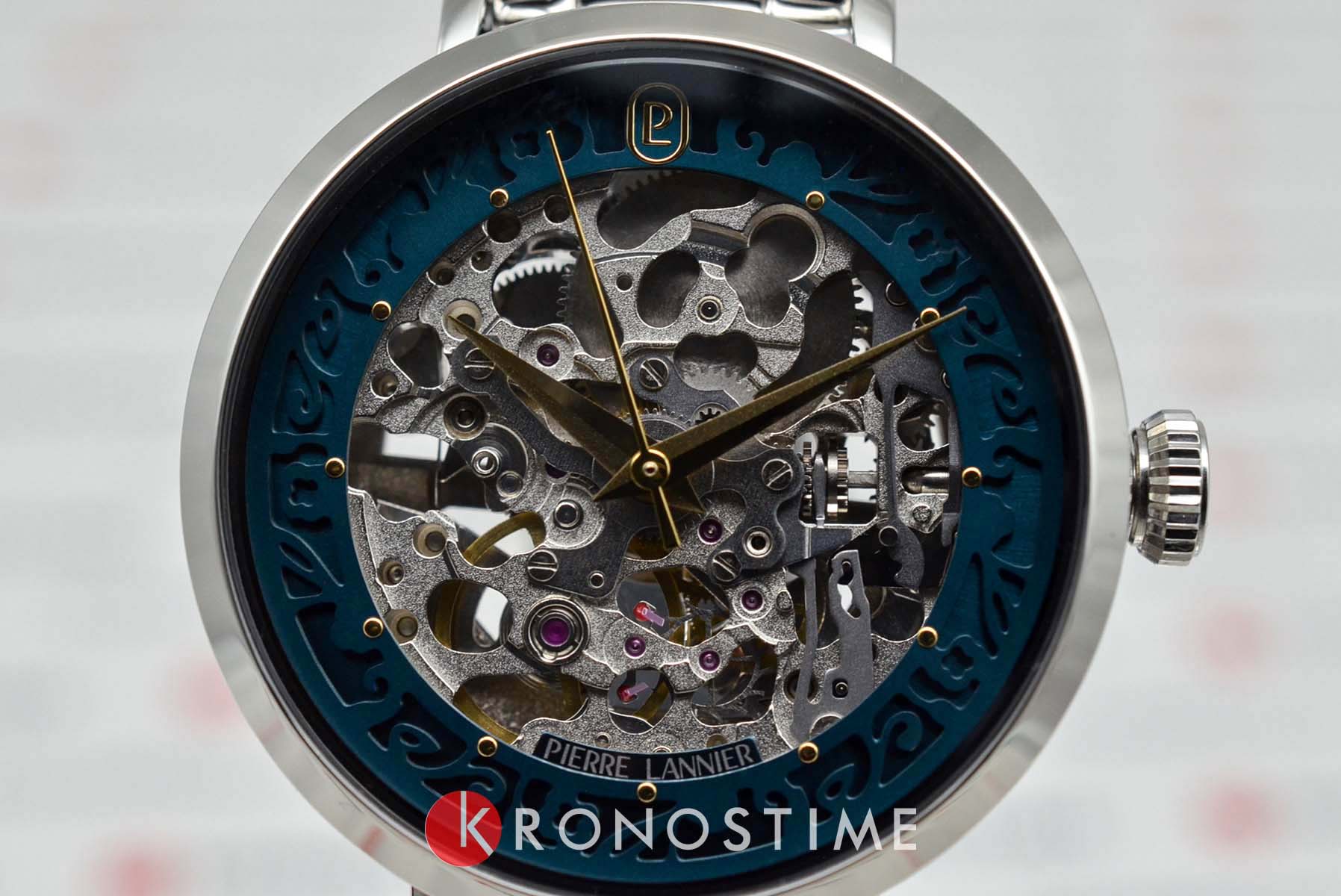 Pierre Lannier 141K671 женские часы застежка крупным планом