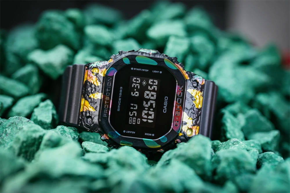 Casio Casio G-Shock GM-5640GEM-1DR (GM-5640GEM-1) мужские часы черный циферблат на запястье