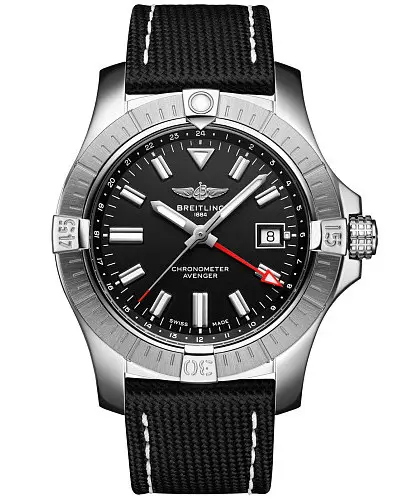 Breitling Avenger Automatic GMT 43 A32397101B1X2