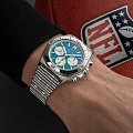 Часы Breitling Chronomat B01 42 NFL Miami Dolphins Edition AB01342B1L2A1 фото 4